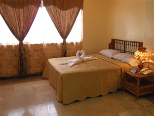 Kalibo Hotel Buitenkant foto