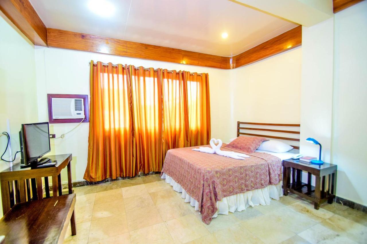 Kalibo Hotel Buitenkant foto